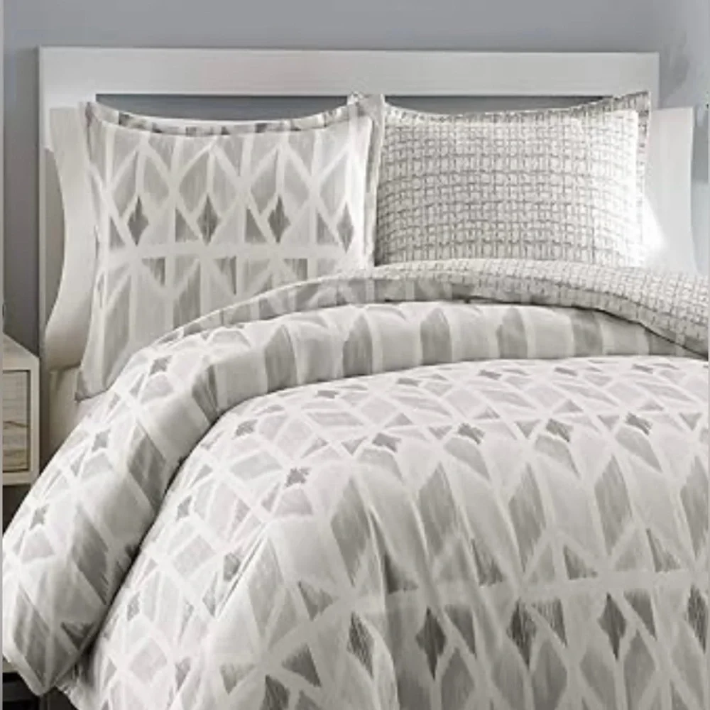 City Scene Grayson Reversible Cotton 3-piece Duvet Cover Set Queen/Full 3 Piece